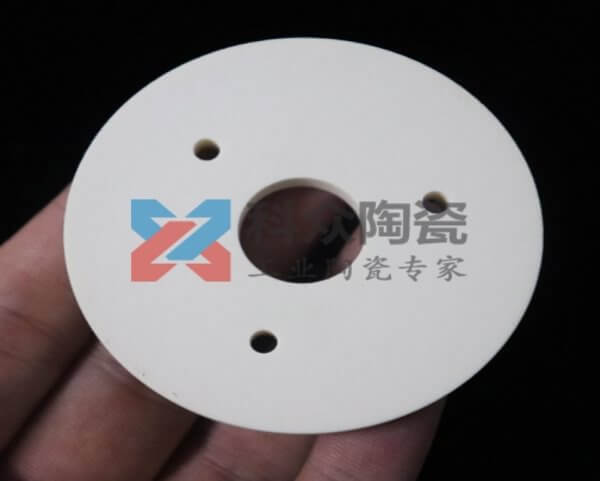 氧化鋁耐磨陶瓷片的特點(diǎn)及優(yōu)點(diǎn)介紹(多圖)