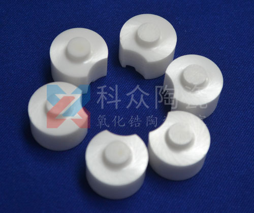 怎樣選擇高質量的氧化鋯陶瓷球？